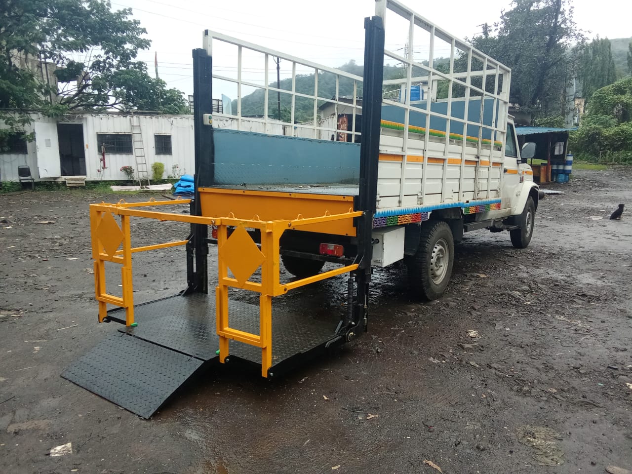 Gas Cylinder Lift TGBL 1000 Kg