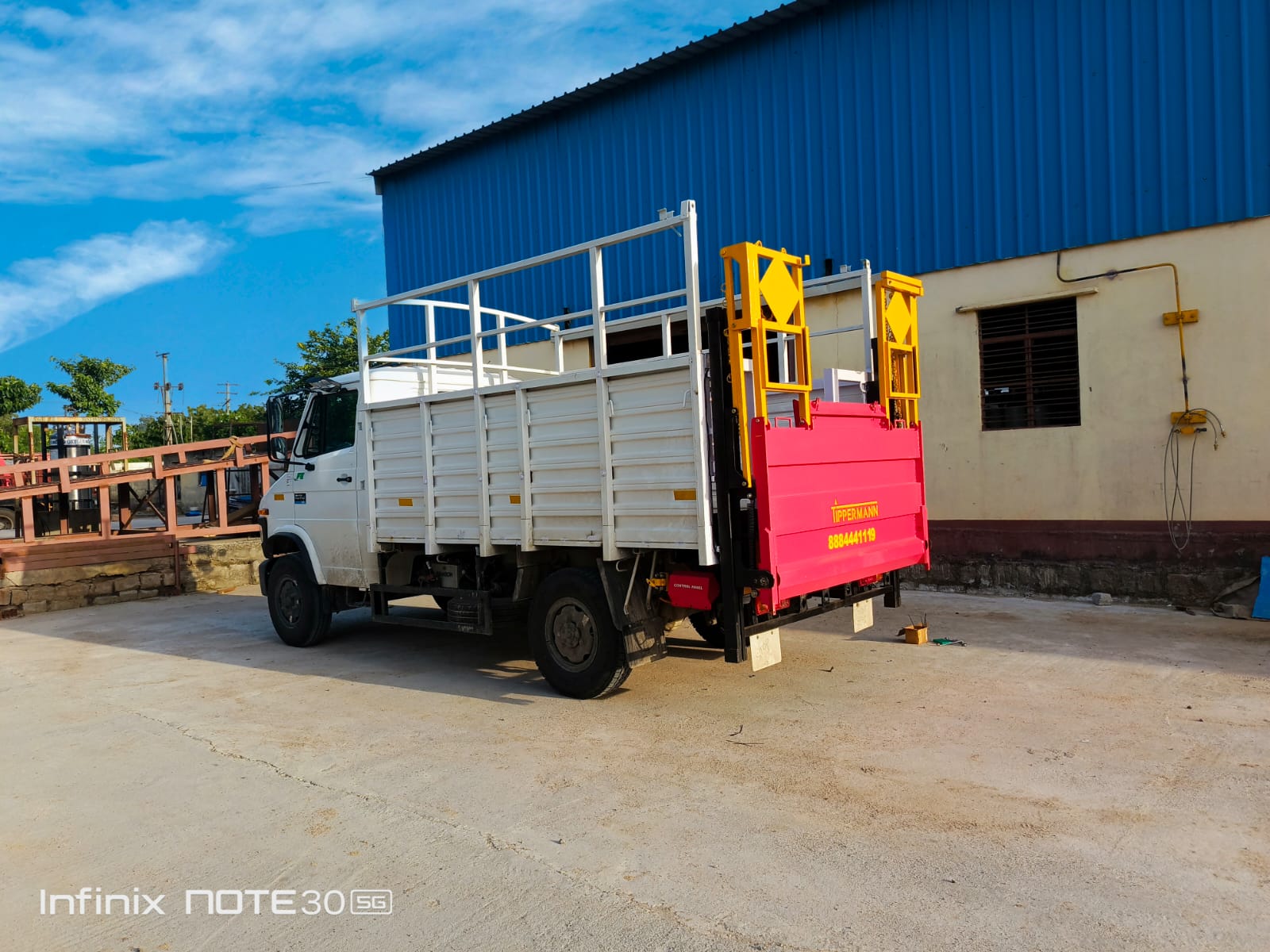 Gas Cylinder Lift TGBL 1500 Kg