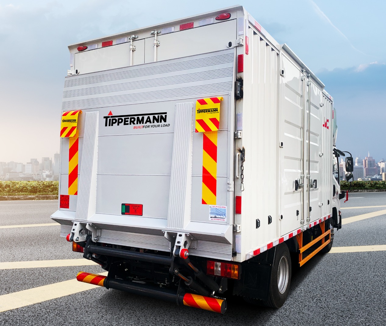 Cantilever Tail Lift